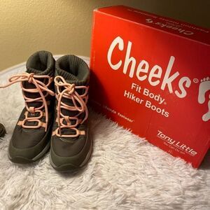 Tony Little Cheeks Fit Body Hiker Boots Sz 6